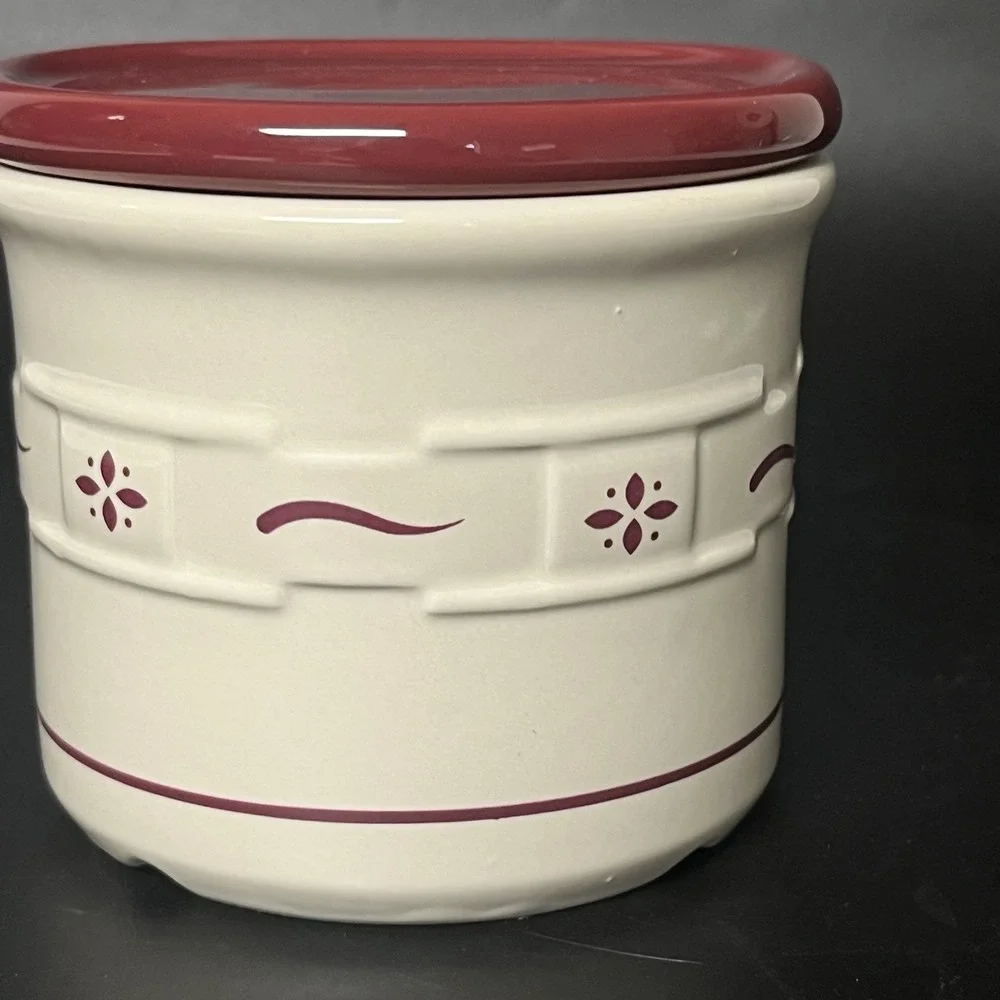 Longaberger Pottery Red Woven Traditions pint Crock, Lid, Coaster & New‎ Candle